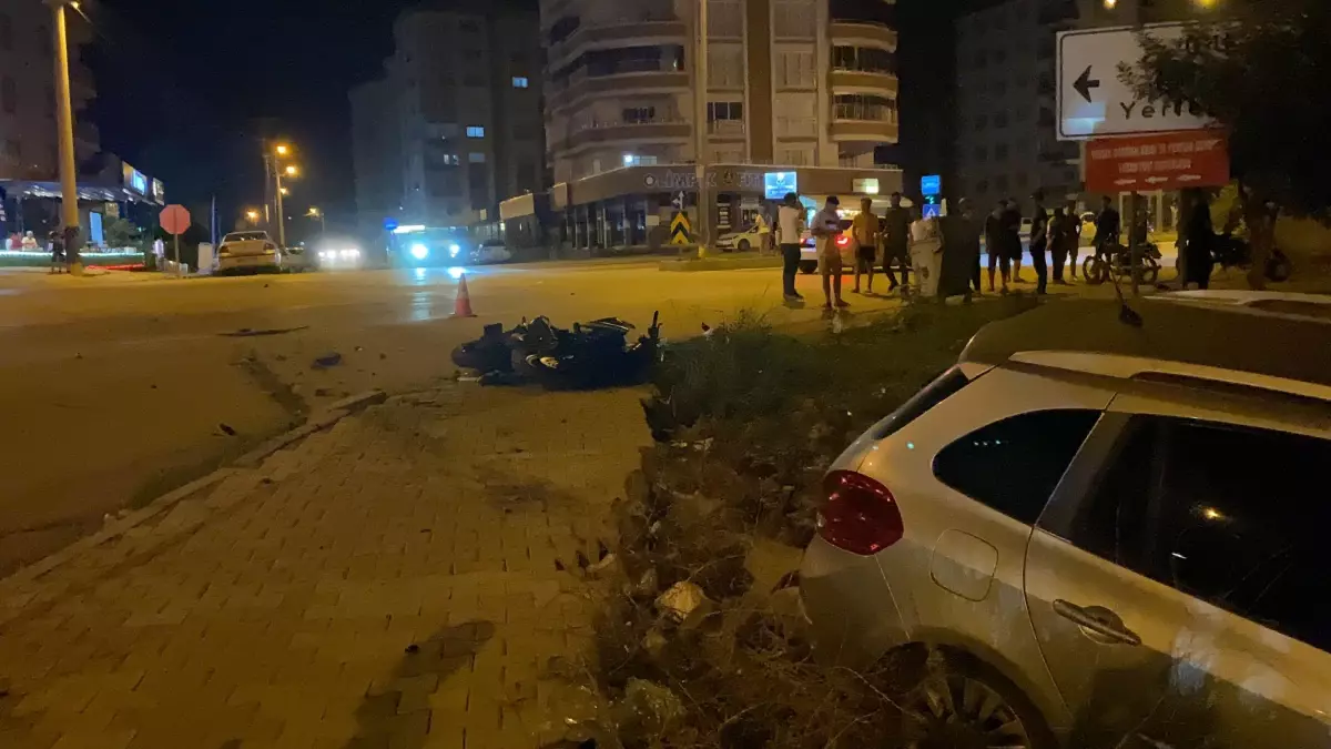 Adana’da trafik kazasında hayatını kaybeden uzman çavuş son yolculuğuna uğurlandı