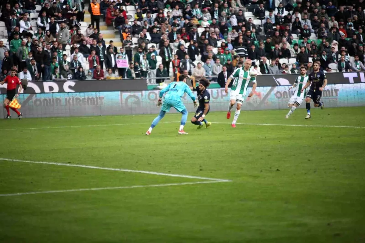 Konyaspor ve Kasımpaşa 3-3 Beraberlik